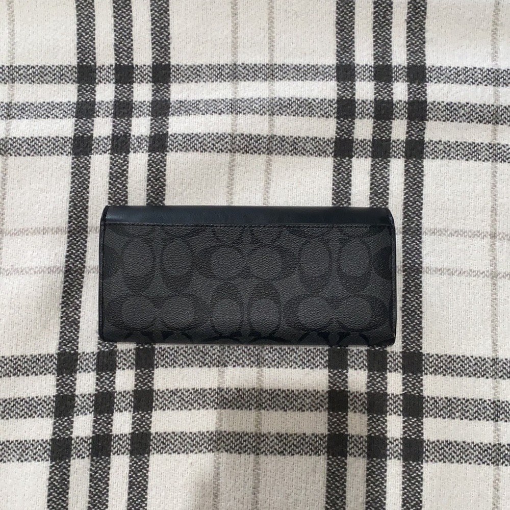almost new - Picture 2 of 3